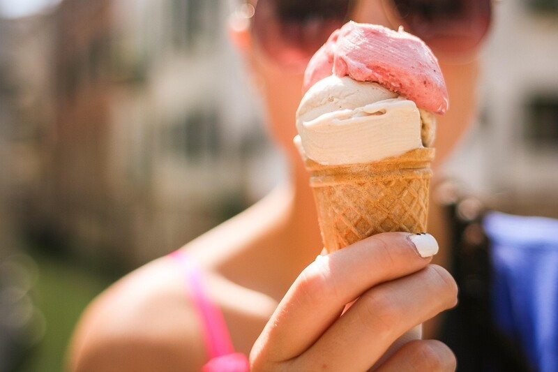 ice cream 865126 1280